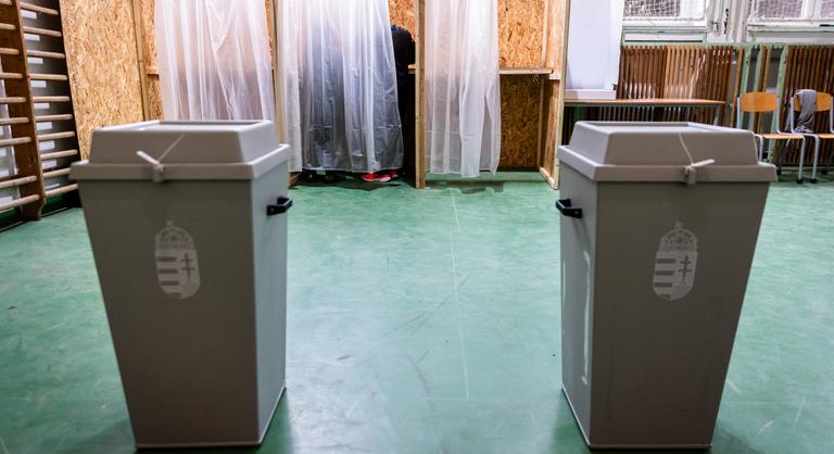 Időközi önkormányzati választások négy településen – Nagykőrösön a Fidesz nyert, Pilisen botrány után lett új képviselő