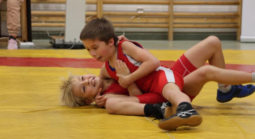 Tokodon versenyeztek a DAC legkisebb birkózói