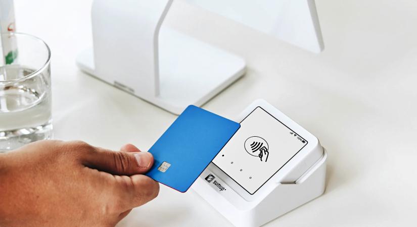 A SumUp bankosodik: készpénzbefizetési funkció érkezik négy európai országba