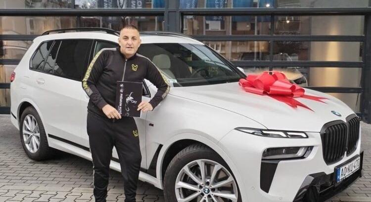 KITEKINTŐ – Médiaszemle a független helyi sajtóból