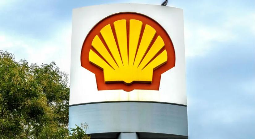 Benzin helyett vizet lehetett tankolni a M7-es autópálya egyik Shell-kútján