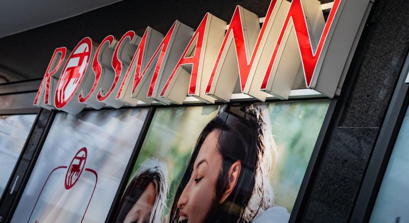 Kibertámadás érte a Rossmannt, leállt a webshop és az alkalmazás
