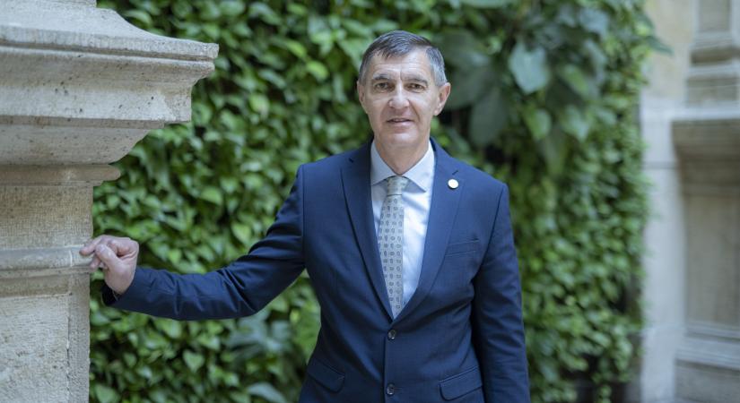 Szinte garantált elhelyezkedés és piaci igényekre hangolt új szakok — Miért érdemes a Corvinusra jelentkezni?