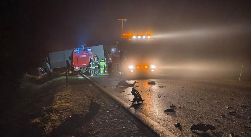 Vasi futballista hunyt el vasárnap éjszakai halálos autóbalesetben