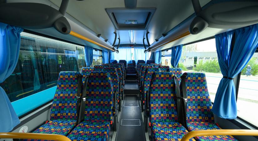 Kisebb változások várhatóak az autóbusz-menetrendben, több száz megállót neveznek át