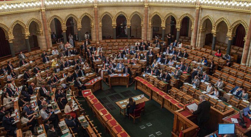 Rendkívüli ülést tart az Országgyűlés a Szőlő utcai javítóintézet ügyében