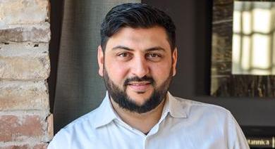 A banki és a távközlési szektorból az elektronikai kiskereskedelembe