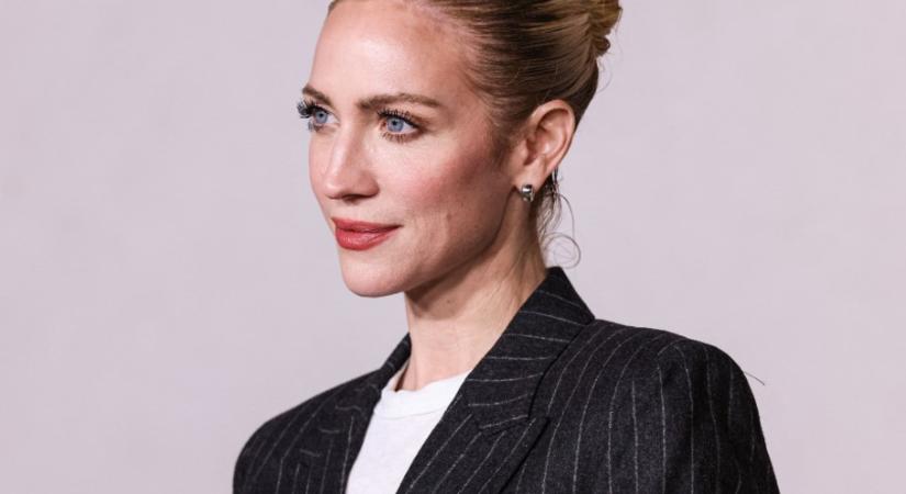 A fehér konyha új reneszánsza – Brittany Snow otthona megmutatja, miért trendi újra