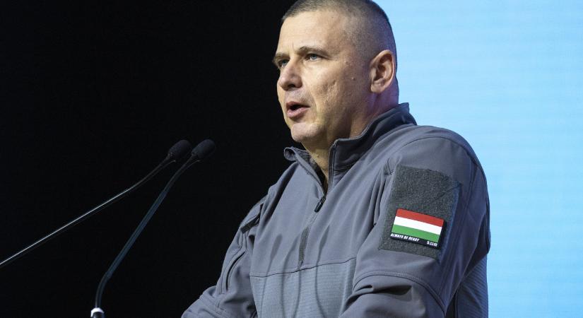 Ruszin-Szendi Romulusz hivatalosan már nem katona többé, megszüntették az önkéntes tartalékosi jogviszonyát is