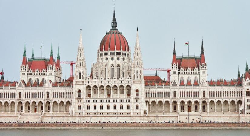 Betelt a pohár a magyar kormánynál – itt a rendkívüli bejelentés a döntésről