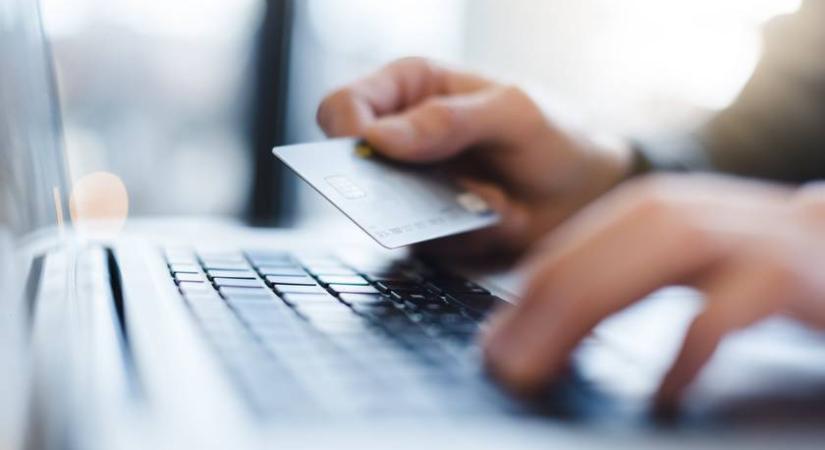 Többnapos országos leállás jön az egyik legnagyobb hazai banknál: az átutalásokat és a netbankot is érinti