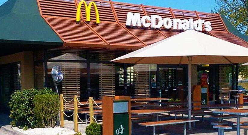 Két napig országszerte zárva lesznek a McDonald’s éttermek: szenteste napján csak 2 helyen lehet majd sajtburgert kapni