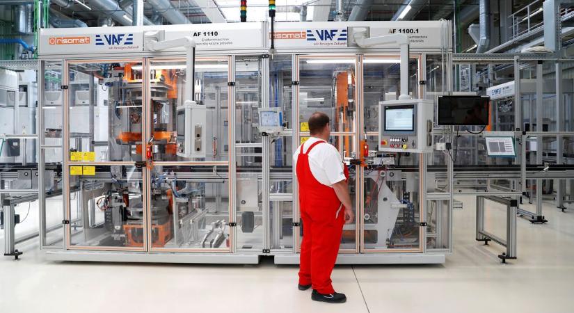 Itt vannak a számok: ennyi lesz a nettó minimálbér és a garantált bérminimum 2026-ban - kiszámoltuk, mire lehet számítani jövőre