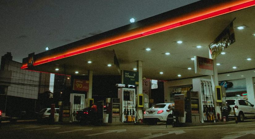 Tankolni akart a sofőr egy hazai kútnál, majd jött a sokkoló meglepetés