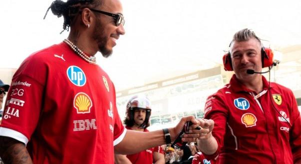 Ferrari: Rosszabbnak tűnik a kapcsolatunk Lewisszal, mint amilyen valójában