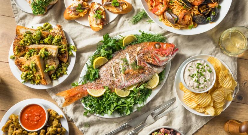 Rohasztott madár vagy sült hernyó? – A leghihetetlenebb ünnepi ételek a világon