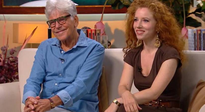 Ernyey Béla 38 évvel fiatalabb felesége állatmintás miniben tiszta hollywoodi díva: Dóra alakja irigylésreméltó