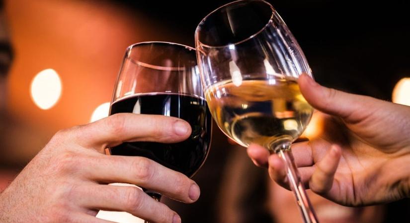 Emlékesttel ünnepli fennállásának 25. évfordulóját a Pécsi Polgári Szalon