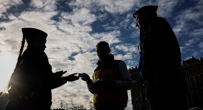 Razziák hete jön az utakon: bárhol megállíthat a rendőrség