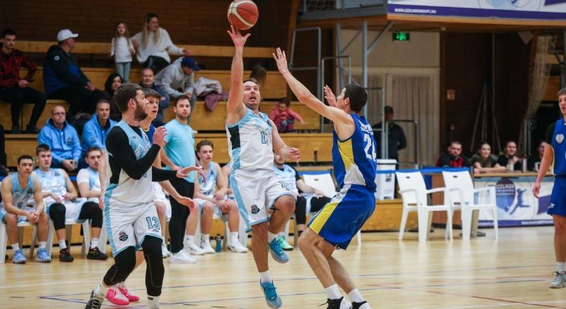 Száz pontig jutott az év utolsó meccsén az Evolution