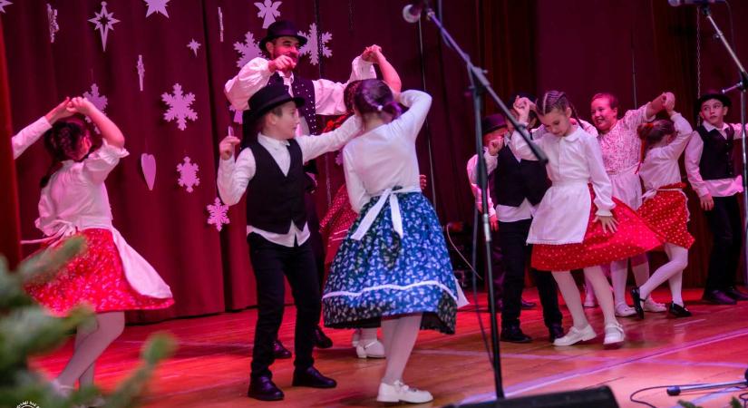 Szilágysomlyó: meghitt közösségi ünnepet tarottak az 5. Családi Adventen