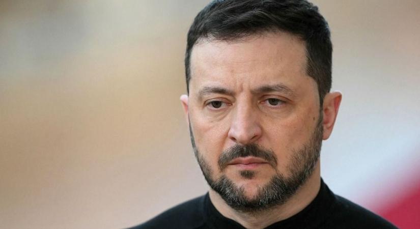 Kikeltek magukból az ukránok: Zelenszkij rossz fát tett a tűzre – nagy felháborodást váltottak ki az elnök intézkedései