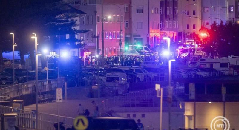 Több embert lelőttek Ausztrália leghíresebb strandján