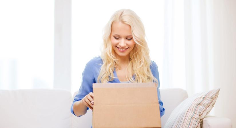 Tényleg le kell menned átvenni a csomagot, ha a futárnak nincs ideje felvinni?