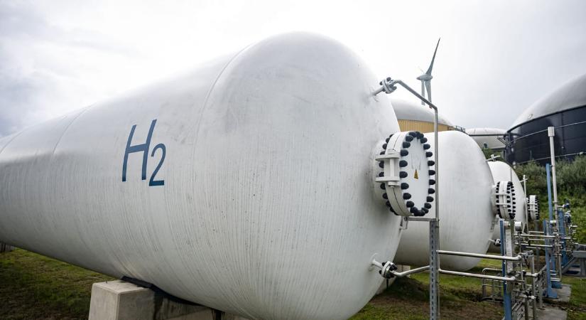 Forradalom jöhet a környezetvédelemben, sikerült egy egyszerű lépéssel 40%-kal több hidrogént termelni