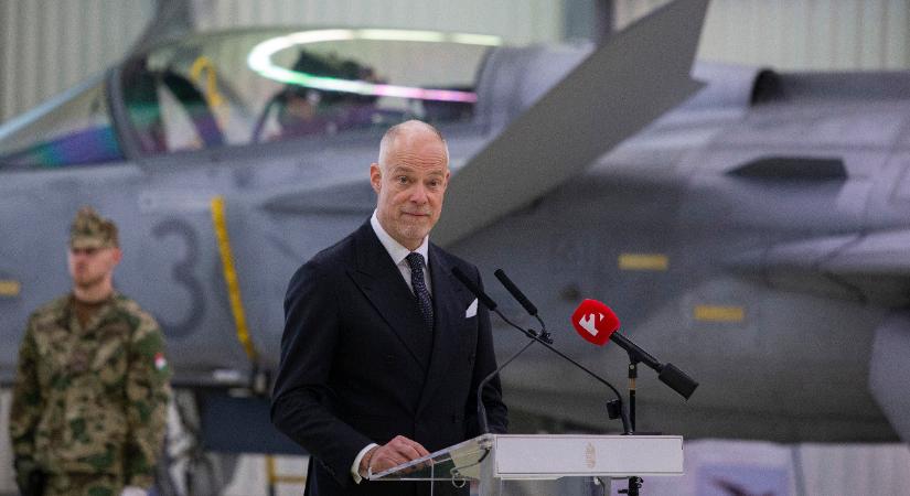 Hazatértek a magyar Gripen-pilóták a Baltikumból