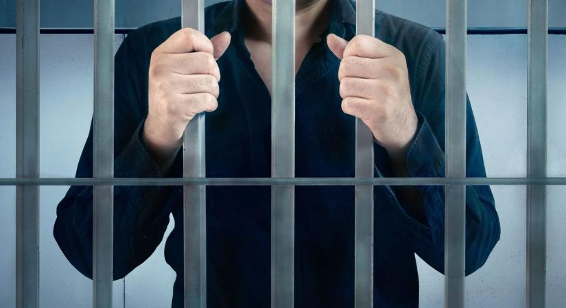 Ennyit kapott, aki nőket kényszerített prostitúcióra, és hajléktalan ismerősét dolgoztatta