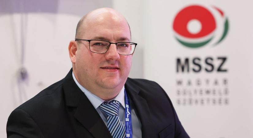 Nemes feladatra jelentkezett a szegedi rekordbajnok