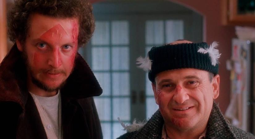 Chris Columbus szerint a nagyon rossz folytatásokkal "teljesen elb*szták" a Reszkessetek, betörők!-et, azt is felfedte, ő hogyan szőtte volna tovább a történetet a második rész után