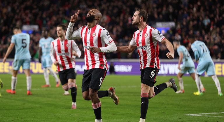 Anglia nagy klubjai versenyeznek a Premier League legújabb sztárjáért