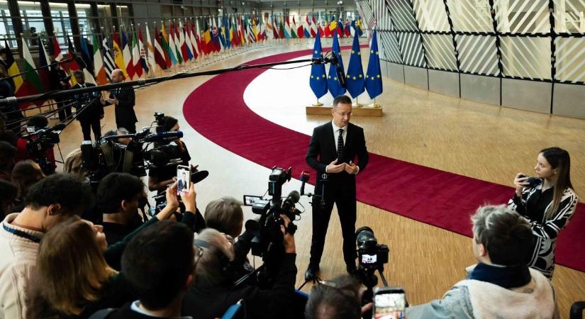 Szijjártó: Brüsszel minden létező szabály áthágására készen áll, hogy háborúba vihesse Európát (videó)