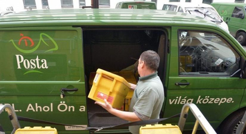 Hamarosan jön a változás: Bejelentést tett a Magyar Posta a karácsonyról és az új évről