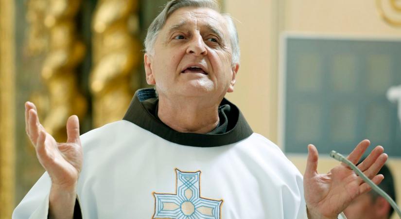 Barsi Balázs ferences atya vehette át a Polgári Magyarországért Alapítvány elismerését