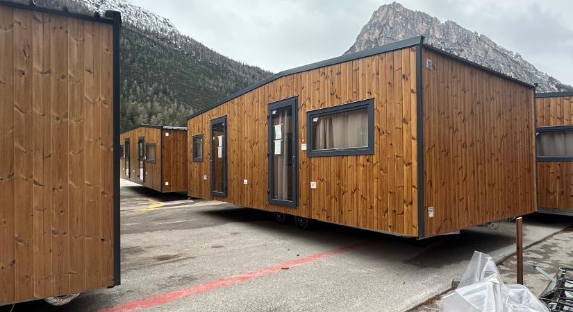 Az erdőben fognak élni a sportolók a 2026-os téli olimpián