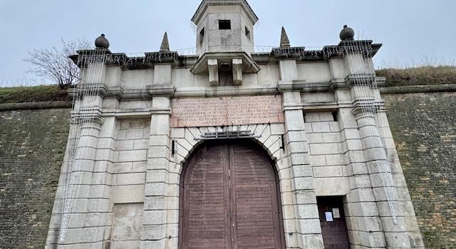 Különleges kiállítás készül a komáromi erődben