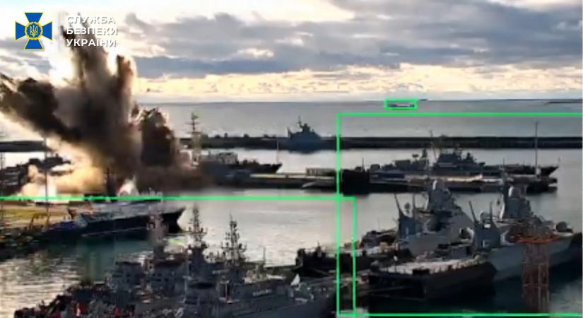 Az SZBU drónjai először robbantottak fel egy orosz tengeralattjárót