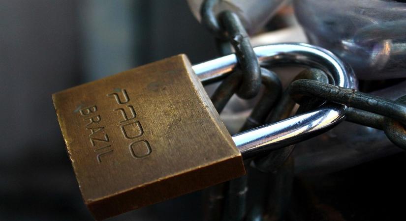 Több napra leáll ez a nagybank, sok szolgáltatásuk nem lesz elérhető