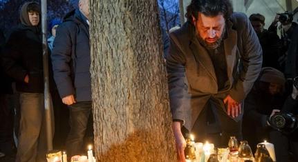 Tüntetést tartottak a Szőlő utcai javítóintézet előtt