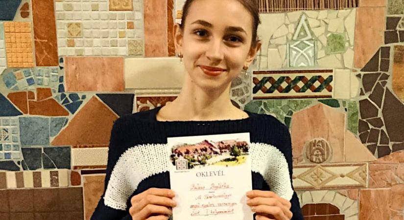 Első helyezést ért el a Körzeti diákja az angol nyelvi versenyen