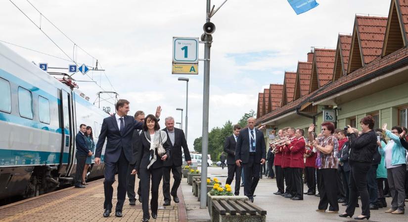 Magyarországért rohannak segítségért az unióból, ha a vasút kerül szóba