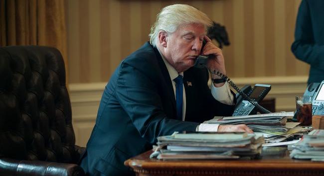 Sajtóértesülések szerint Trump még ma telefonos megbeszélést folytat Zelenszkijjel és az EU vezetőivel