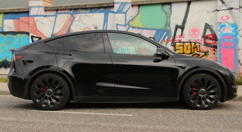 A magyar Tesla-tulajdonsok januártól nem fognak örülni