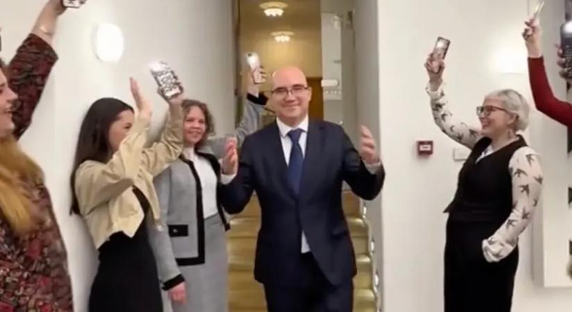 Félreértelmezés, túlértelmezés: reagált az Országos Diáktanács a törölt TikTok-videójára