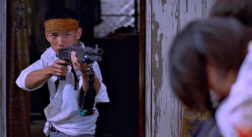 [VISSZATEKINTŐ] 25 éves a Battle Royale, amit több országban betiltottak brutalitása miatt, de Tarantino egyik kedvenc filmje lett