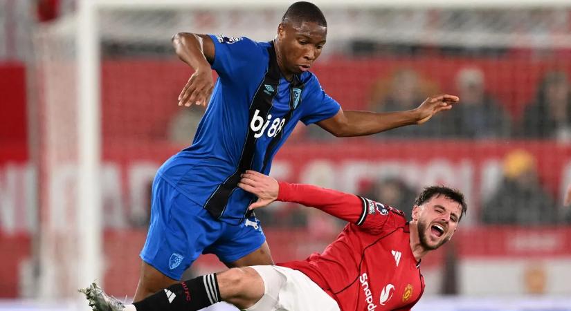 Óriási botrány tört ki a Manchester United csapatánál