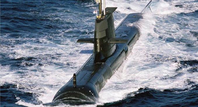 Mélységi támadást hajtott végre Ukrajna, videón, ahogy felrobban és lángba borul Oroszország 164 milliárd forintos tengeralattjárója